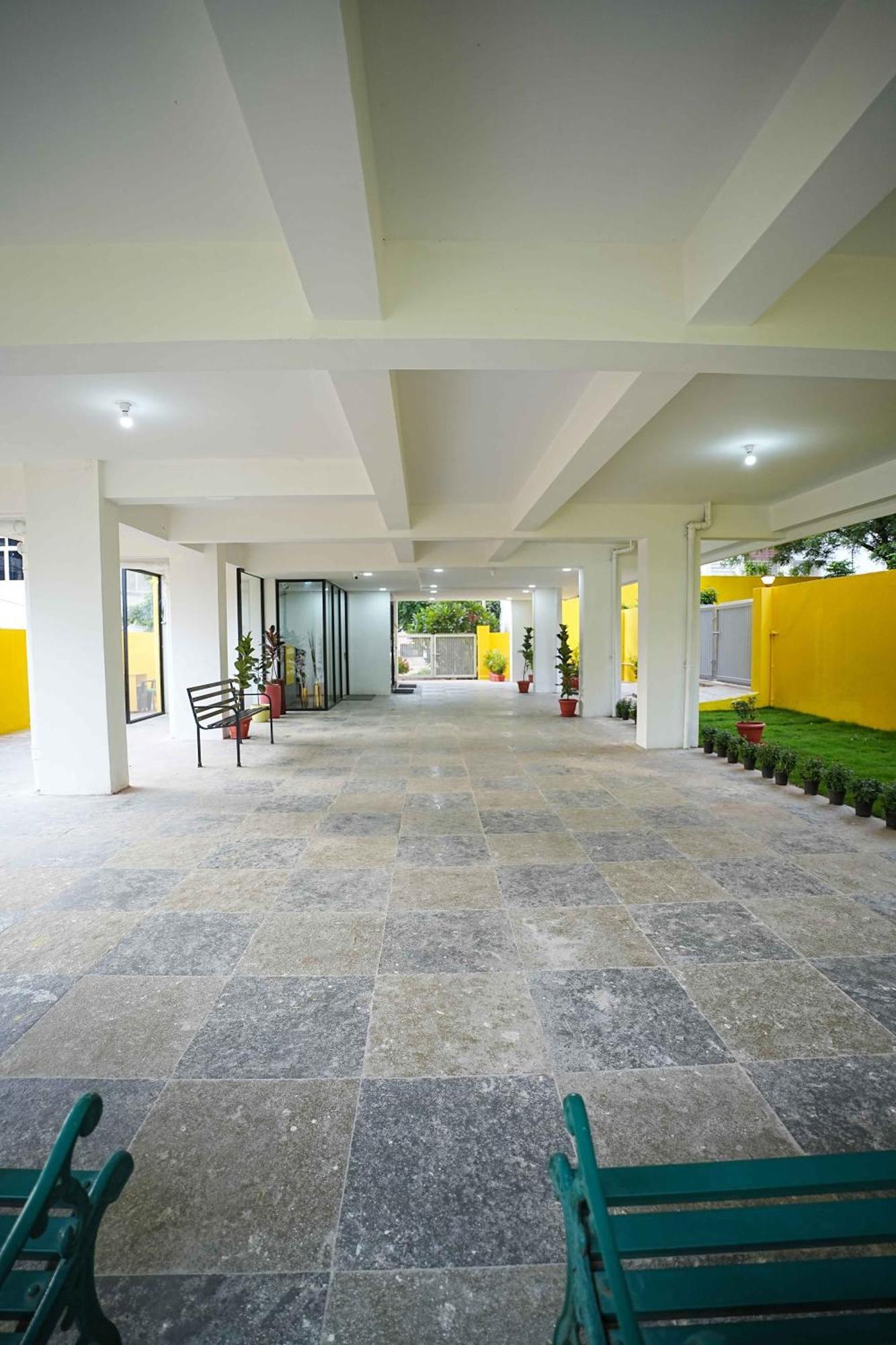 Yellow Bells Studios And Suites Gachibowli 外观 照片