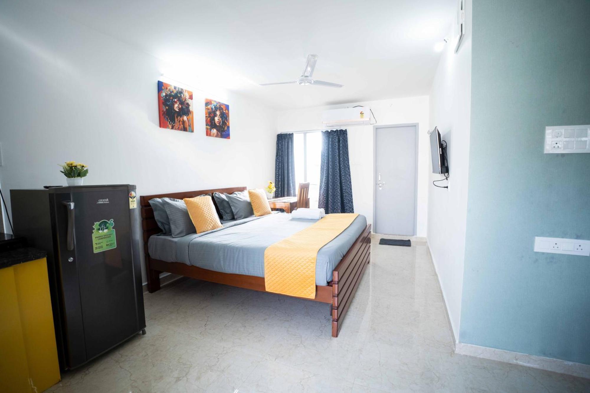 Yellow Bells Studios And Suites Gachibowli 外观 照片